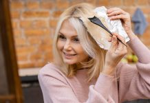 Купить краску для волос: особенности и преимущества