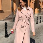 Женские плащи: Элегантность, стиль и защита от непогоды