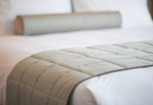 Как выбрать идеальный матрас для кровати 160х200: секреты комфорта и здоровья