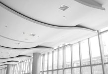 Потолочные системы: металлические и акустические панели для вашего пространства