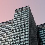 Строительная компания частных домов: как выбрать надежного партнера для своего идеального жилья