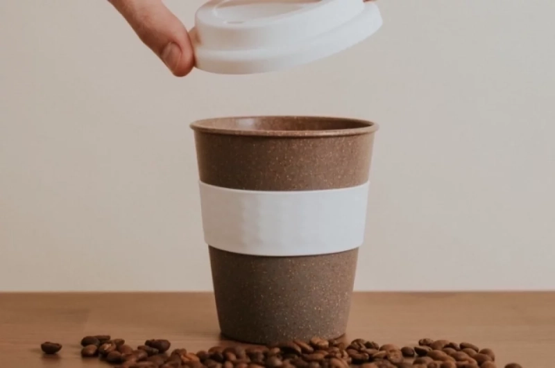 Врач Лозикова: кофе с молоком может вредить людям с заболеваниями ЖКТ